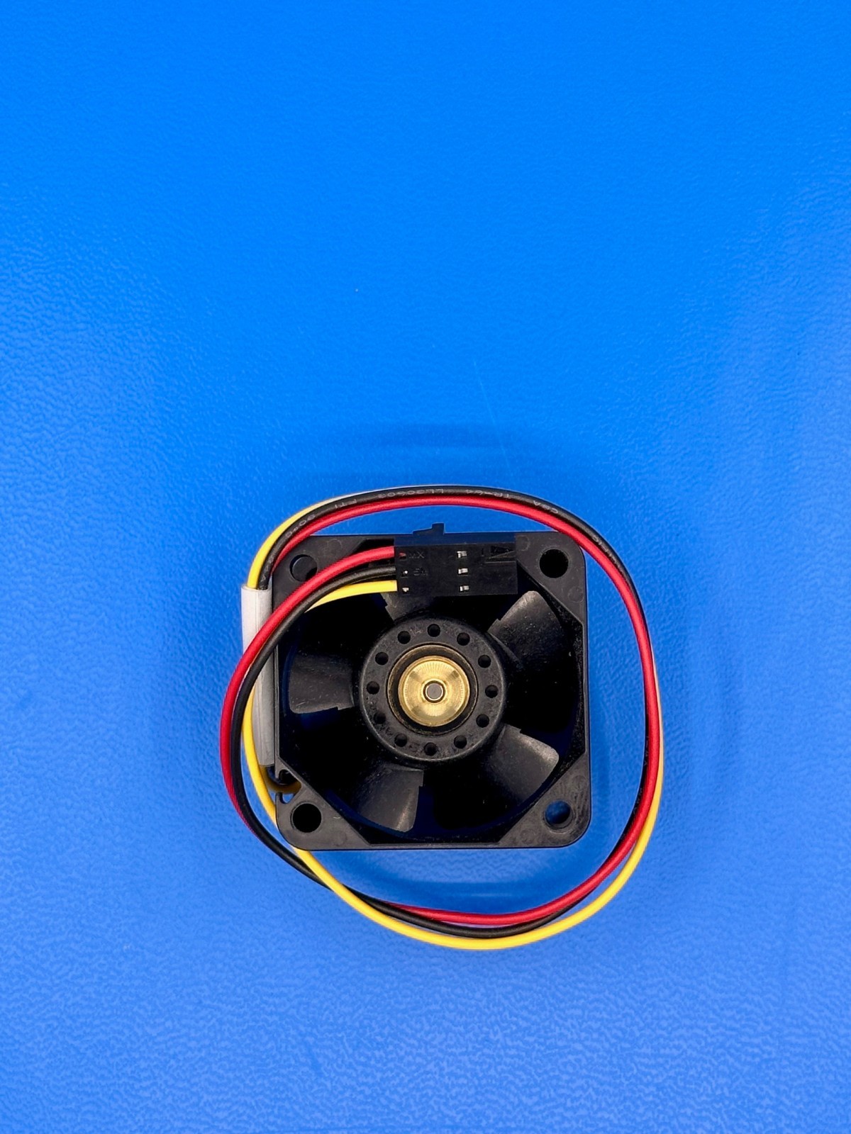 SANYO DENKI 109P0412H3483 San Ace 40 12V DC Fan 40x40x28mm 3-Wire NEW OEM