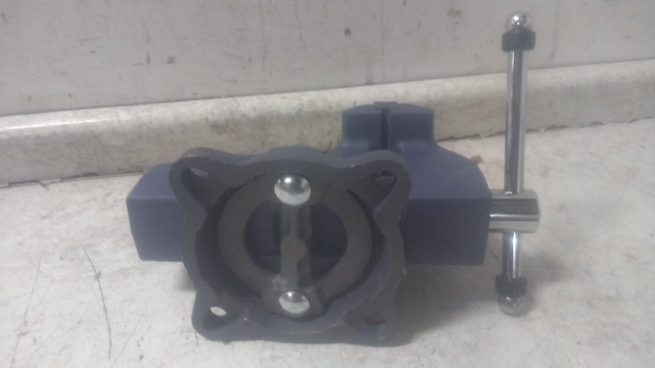 Palmgren 9629745 6 In Maximum Jaw Opening Heavy Duty Combination Vise