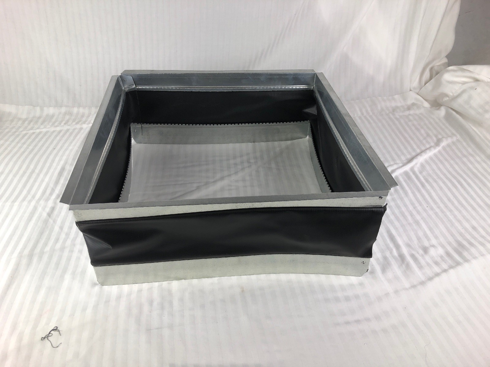 16 1/4 X 19 1/2 Inches CARLISLE FLEXIBLE DUCT CONNECTOR CANVAS JOINT