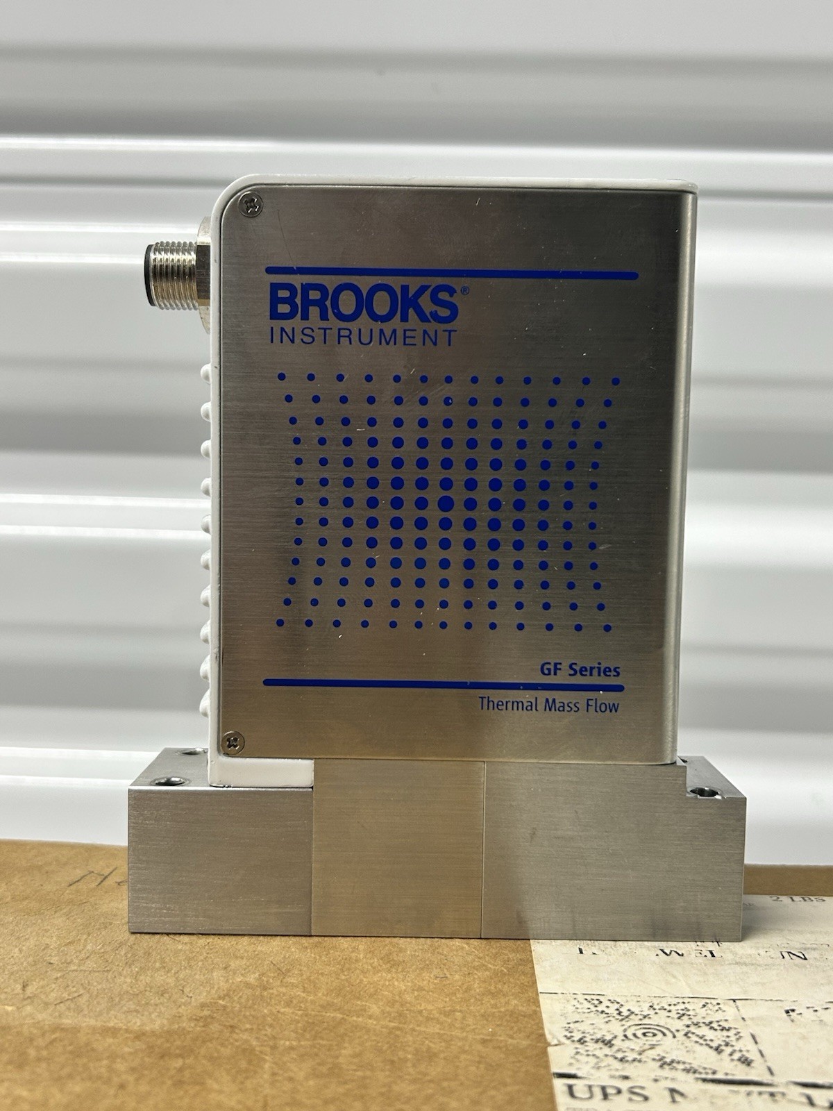 Brooks GF125CXXC GF Series Thermal Mass Flow Controller MFC 350 SCCM Ar