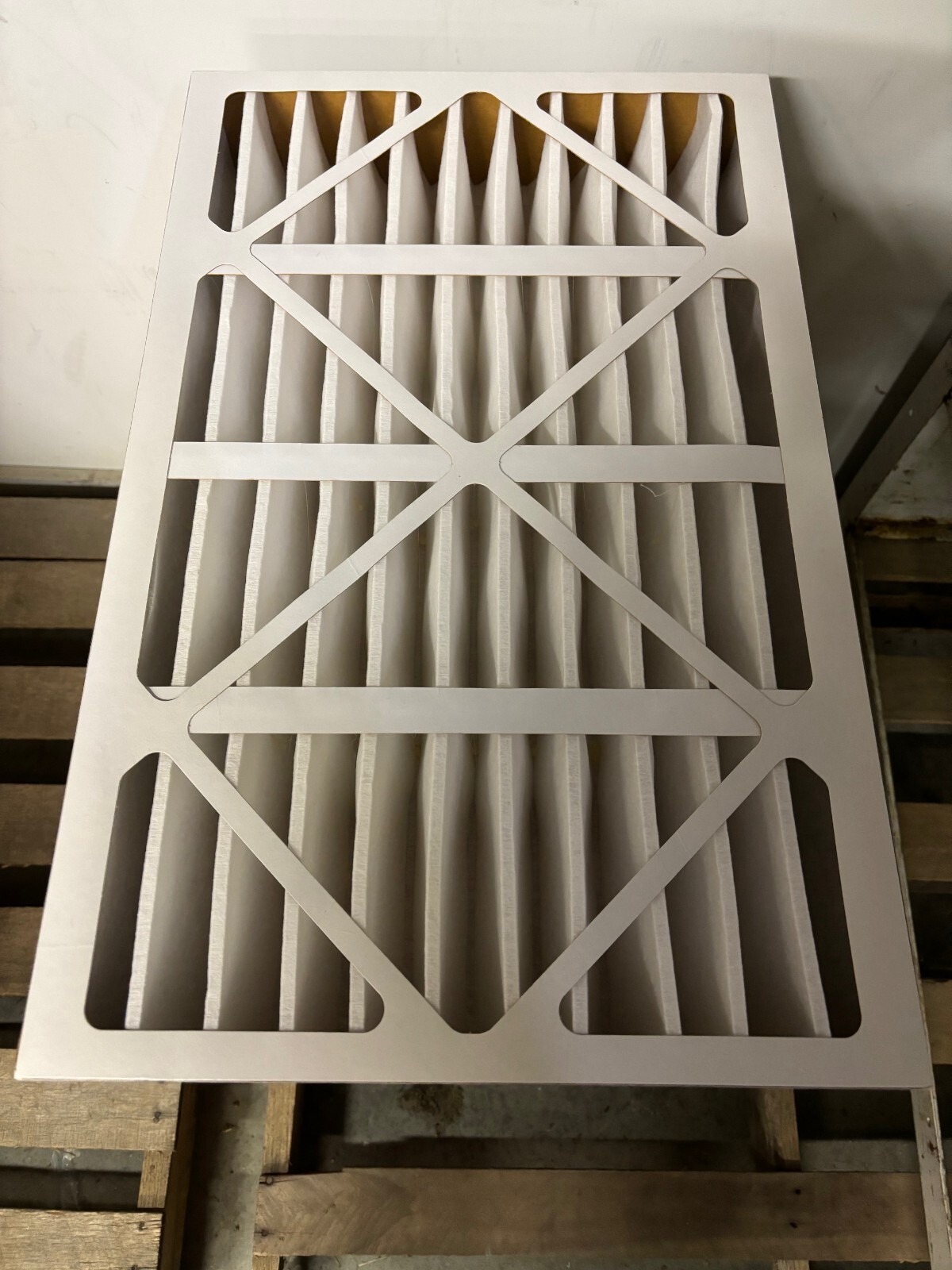 AMERICAN AIR FILTER FLANDERS 179-480-600 Merv 8 16X25X4 Sold As 3 Pack