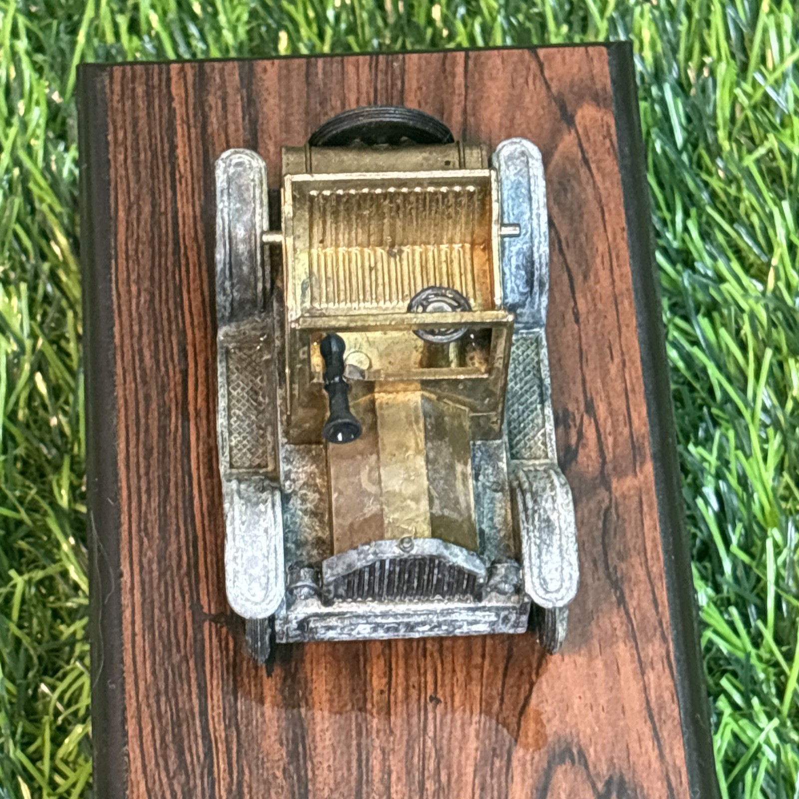 Vintage Metal Antique Car Business Card Holder Desk Decor Wood Base Hong Kong