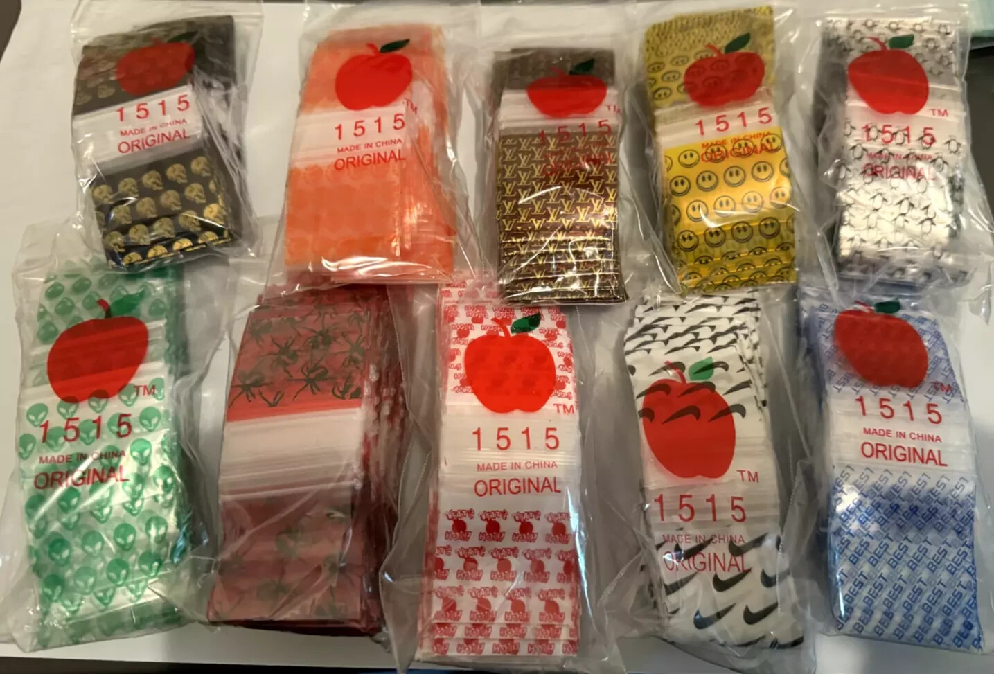 DIME BAGS – ELITE PATTERN MIX 1200pcs 1.5″ x 1.5″ APPLE 1515 ! (12 Packs x 100)