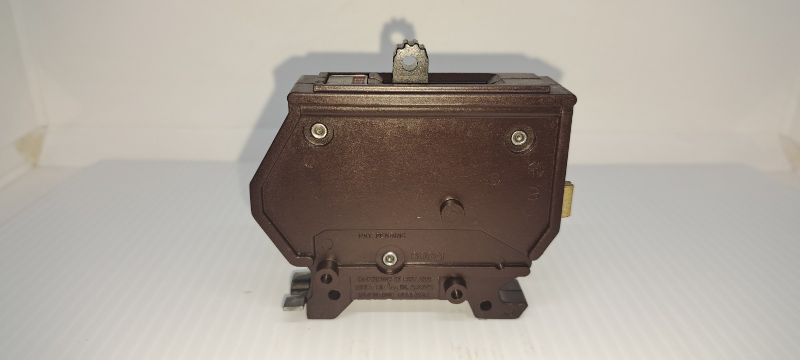Wadsworth A20N 20 Amp 1 Pole 120V Circuit Breaker Metal Foot A20NI A120NI Flaw