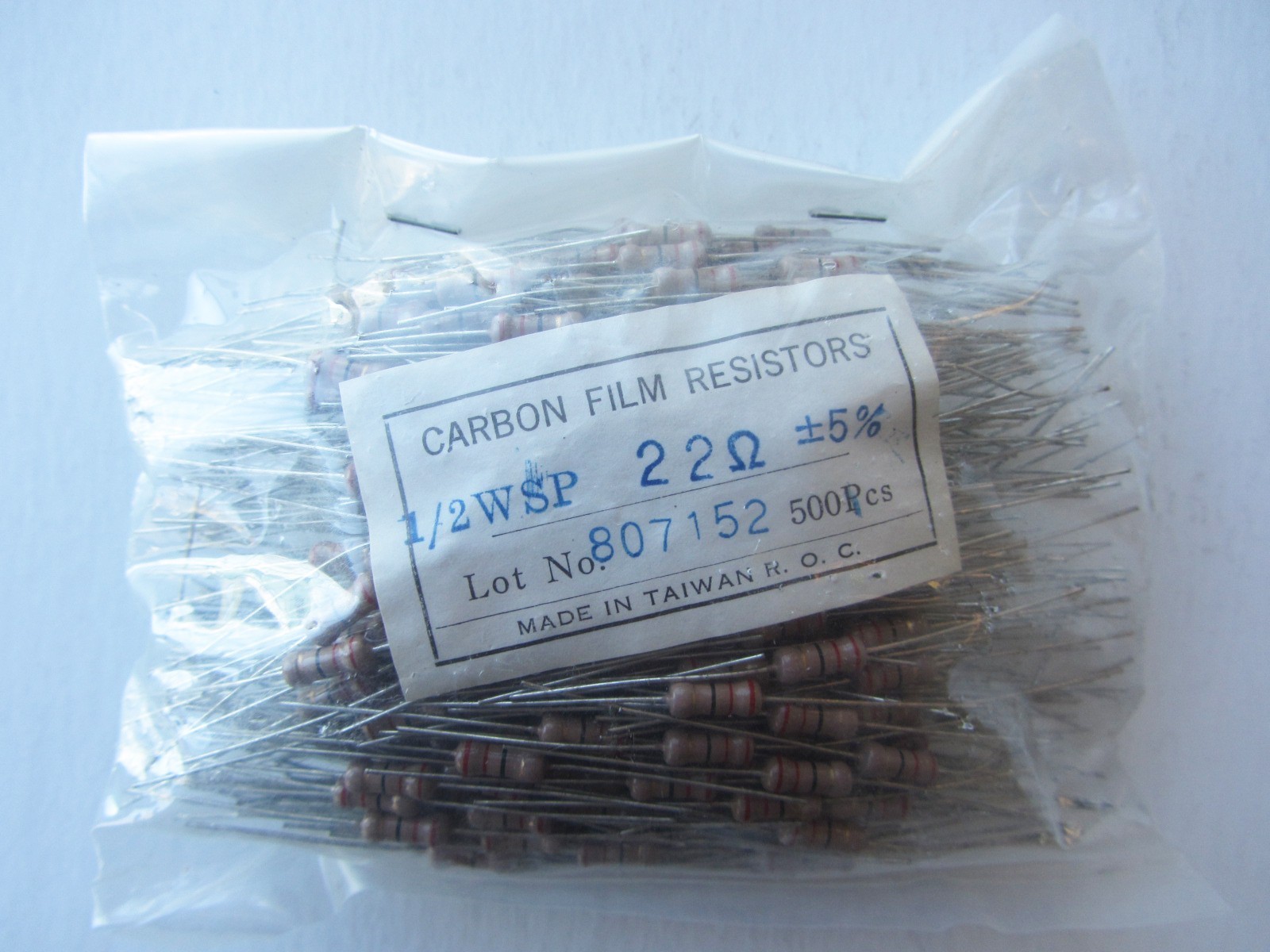 NOS Vintage Lot Sealed Pkg 500 pcs Carbon Film Resistors 1/2W 22 Ohm Taiwan