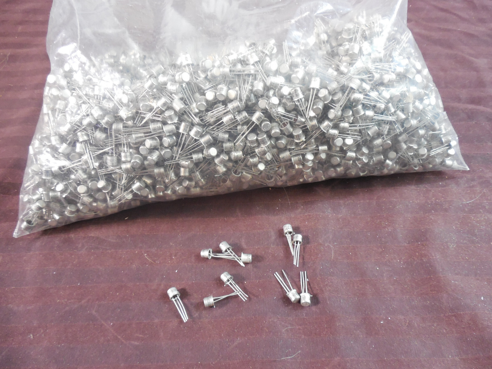 2N2222 TO-18 Transitor metal can QUANTITY 50