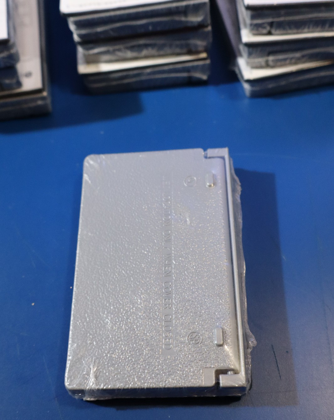 FG-1DCV Horizontal, GFCI Cover Grey Lot of 10