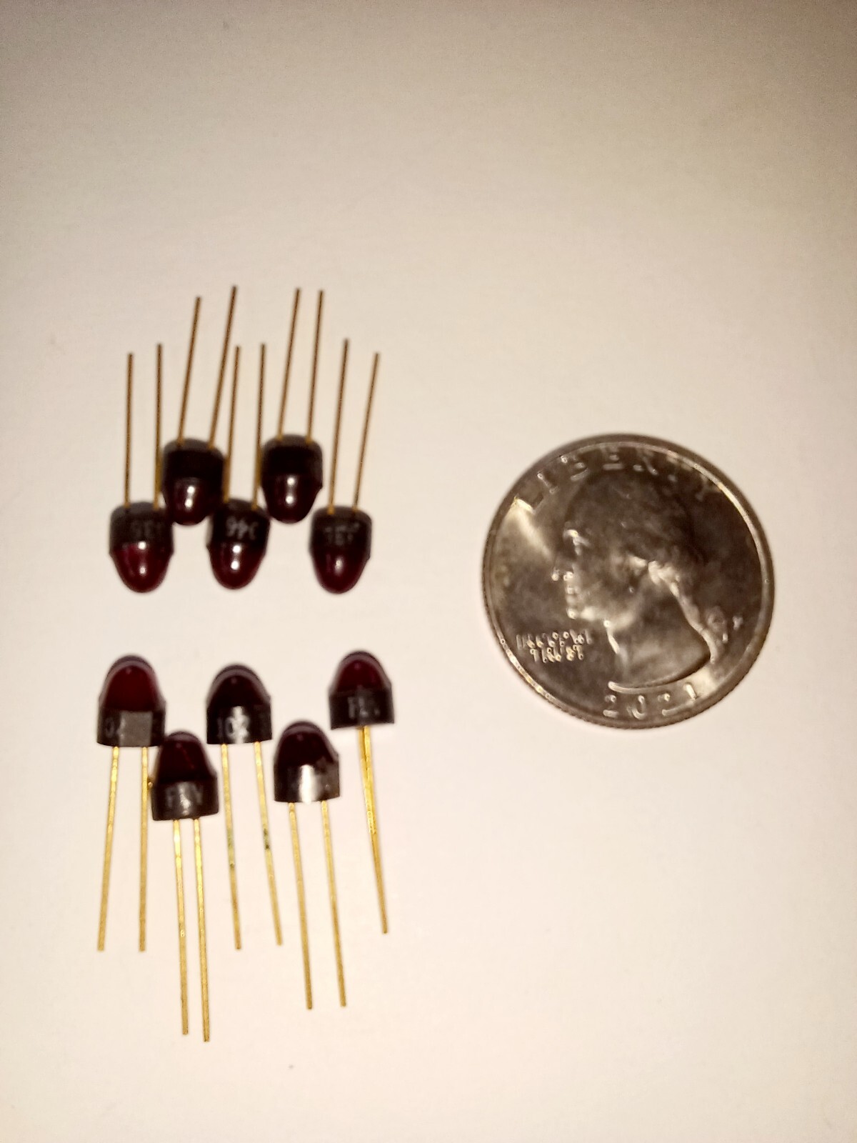 LOT OF 10* LED, FLV102, FAIRCHILD, Visible Lamp, RED Diffused, 50 mA, Gold Leads