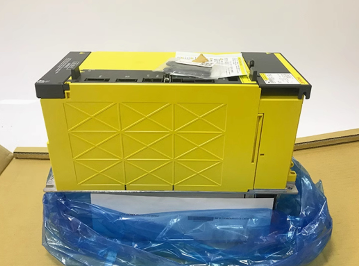 NEW Fanuc Servo Drive Amplifier A06B-6250-H045 A06B6250H045