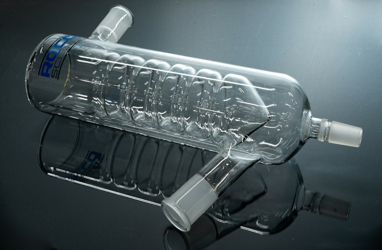 New Glass cold trap (29/42 jts) per angle with 500ml flask and swing adapter.