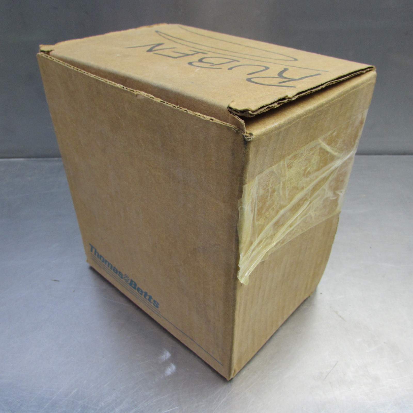 T&B Russellstoll JAA10-45 J-Line 45 Degree Vertical Angle Assy 100A 480/600VAC