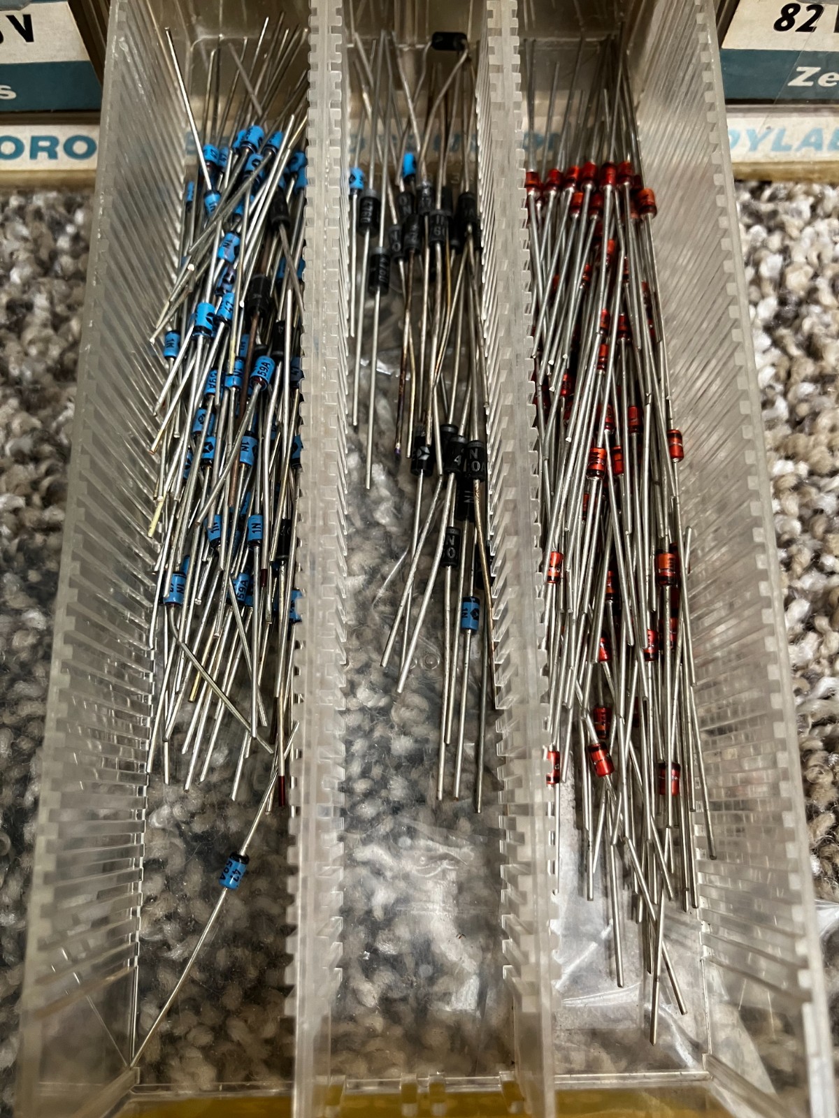 Motorola Zener Diodes Large Assortment 3.3V – 100V – variable count of each