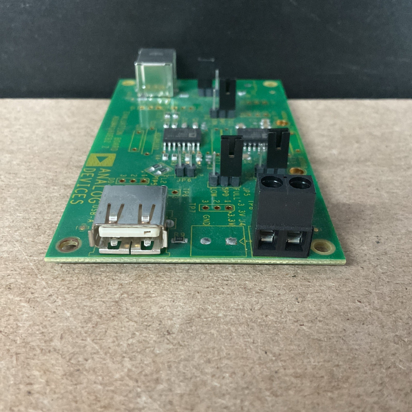 Analog Devices EVAL-ADUM4160EBZ Evaluation Board – Working