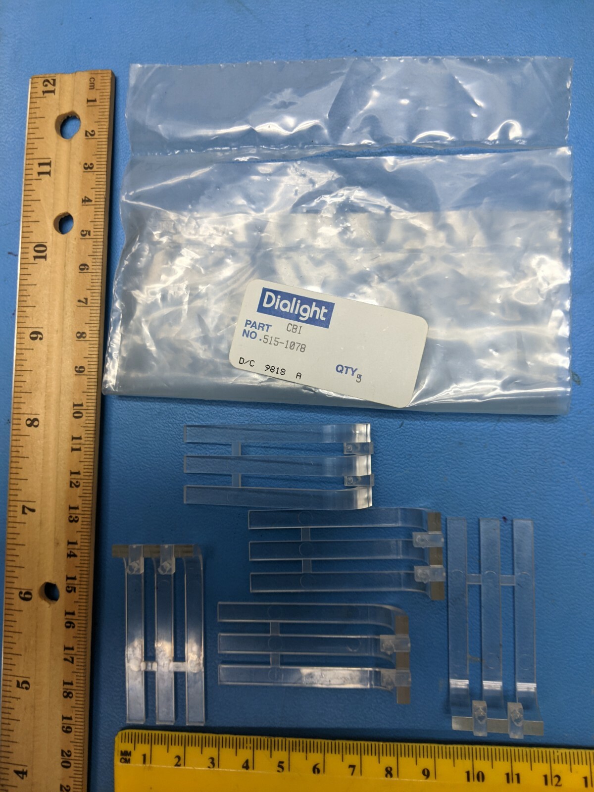 30 pcs LIGHT PIPE 3 ELEMENT RJ45 , LED LIGHT PIPE , DIALIGHT 515-1078