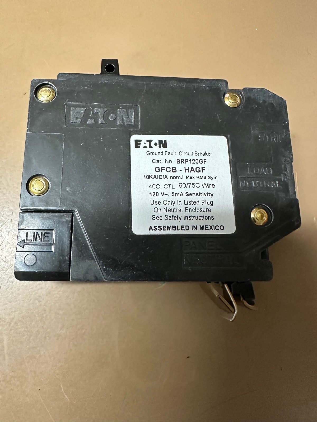 Eaton BRP120GF 20 Amp Single Pole 120V Plug-On Neutral GFCI Ground Fault Circuit