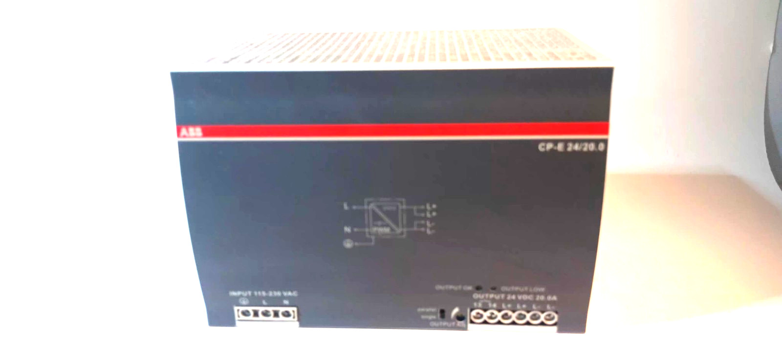 ABB CP-E 24/20.0, 24Vdc, 20 Amp Power Supply, Powers Up