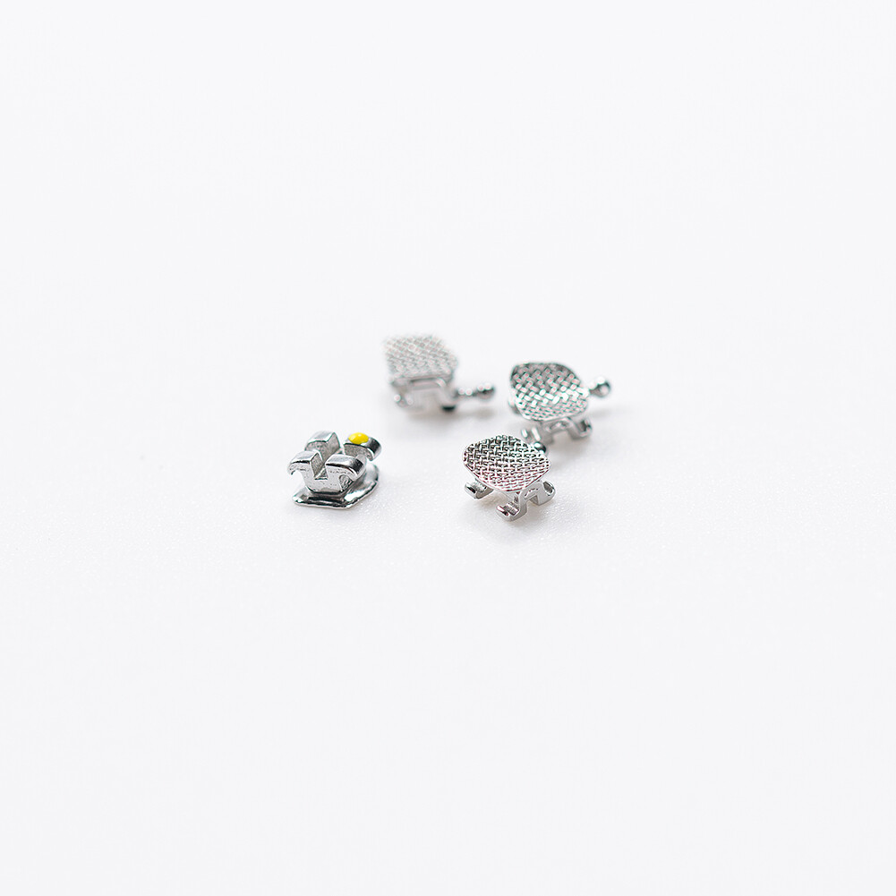 Easyinsmile Dental Orthodontic MINI Metal Brackets Roth/MBT 022 Hook 345 Braces