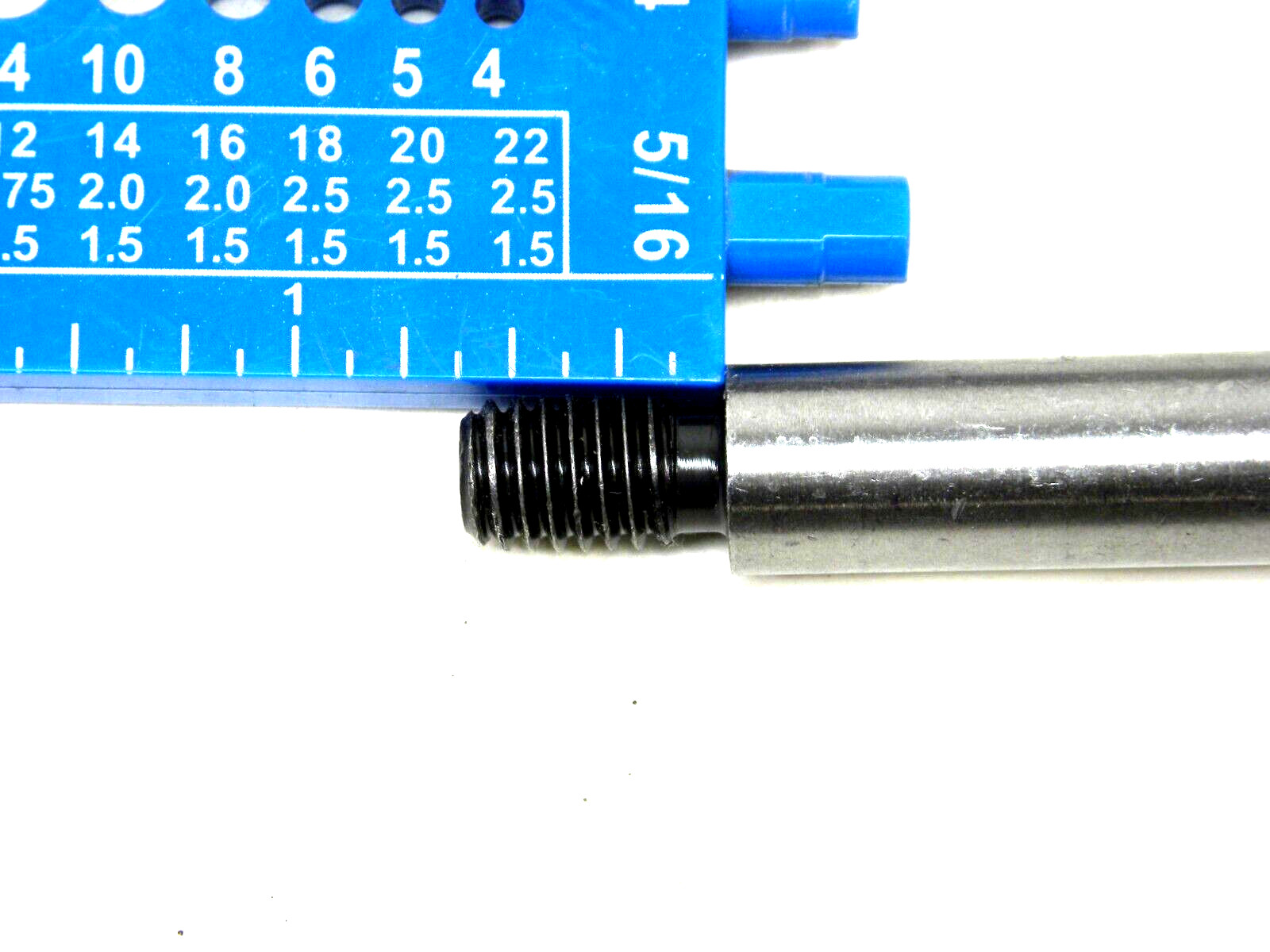 (TWO) 1/2 x 2″ L SHOULDER BOLT 3/8-16 THREAD 3/4″ HEAD HR