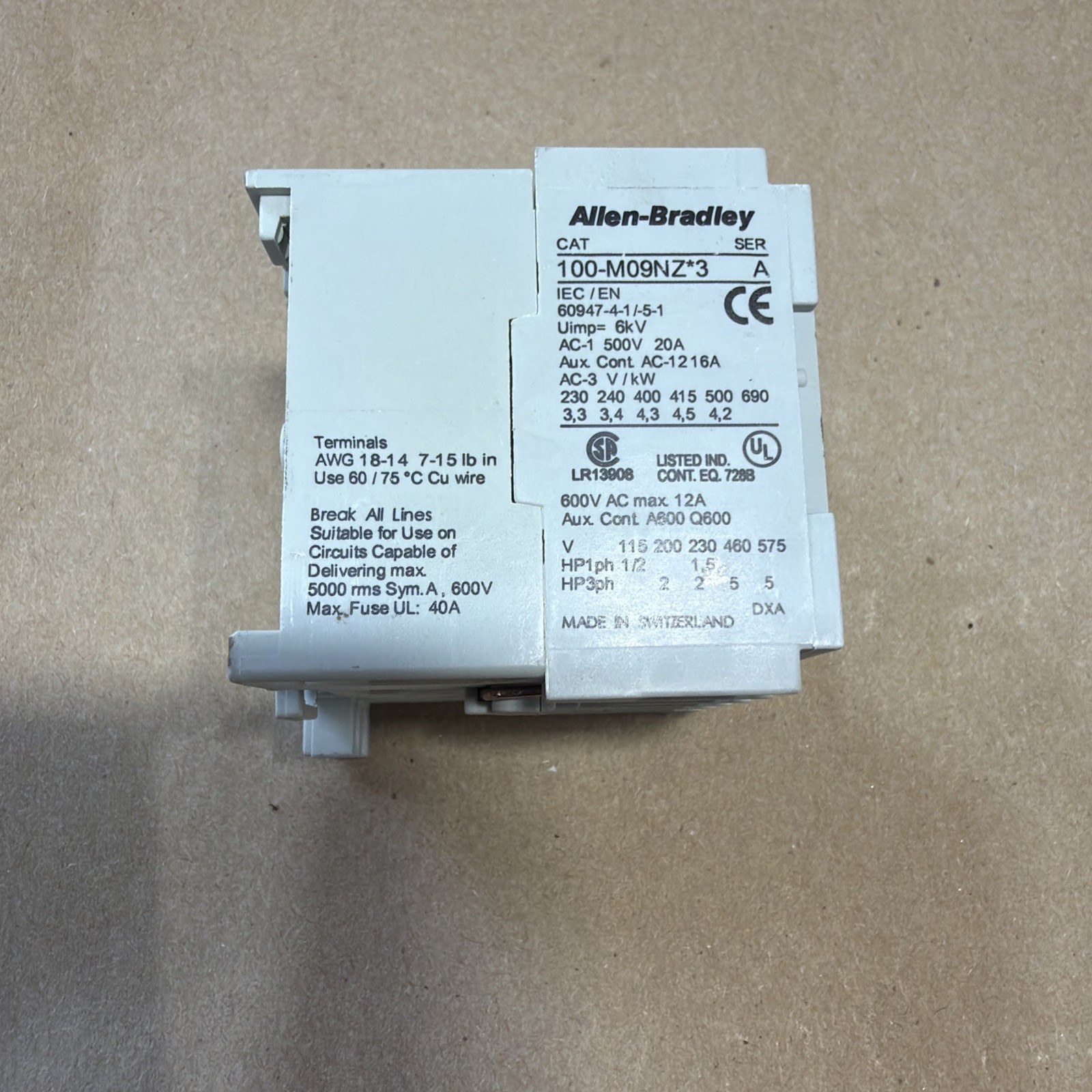 ALLEN BRADLEY 100-M09NZ*3 SER. A CONTACTOR AC-500V-20A, 600V MAX 12A