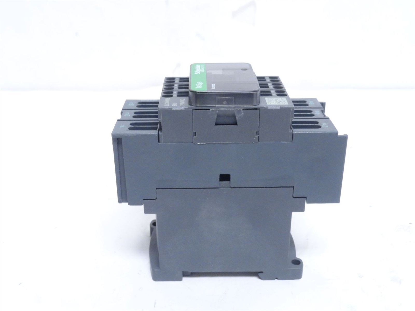 248055 New In Box; Schneider LC1D093BD Contactor; 9A; 3P; 600VAC; Coil: 24VDC
