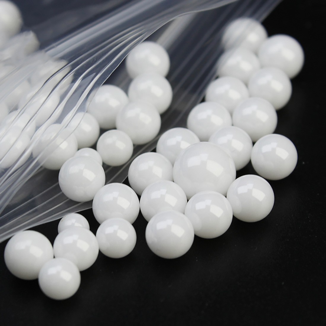 Dia 0.8mm ~ 25.4mm Ceramic Bearing Balls ZRO2 Zirconium Oxide Ball G5 Precision
