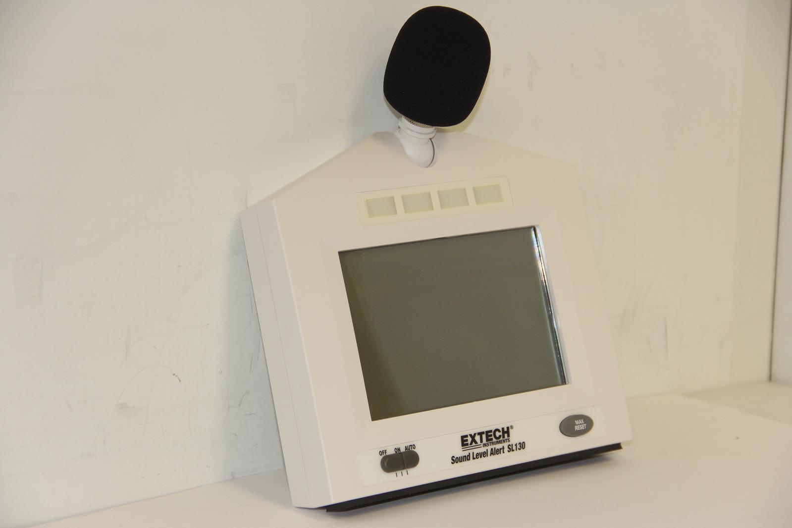 EXTECH SL130W 30-130dB Sound Level Alert Meter “NEW”