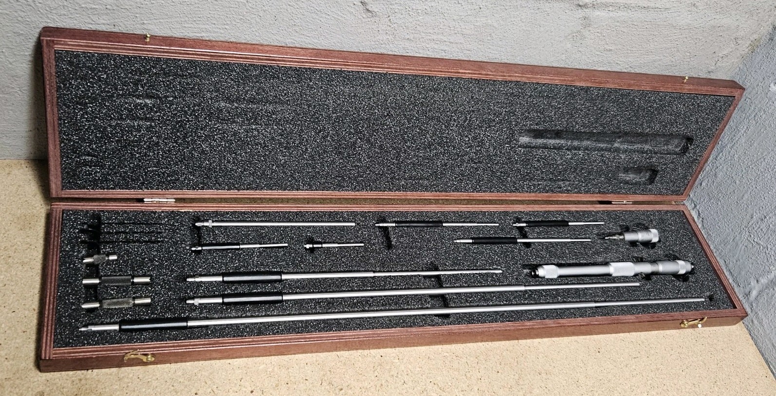 Starrett No. 124MDZ solid-rod inside micrometer set – 50mm to 800mm range USA