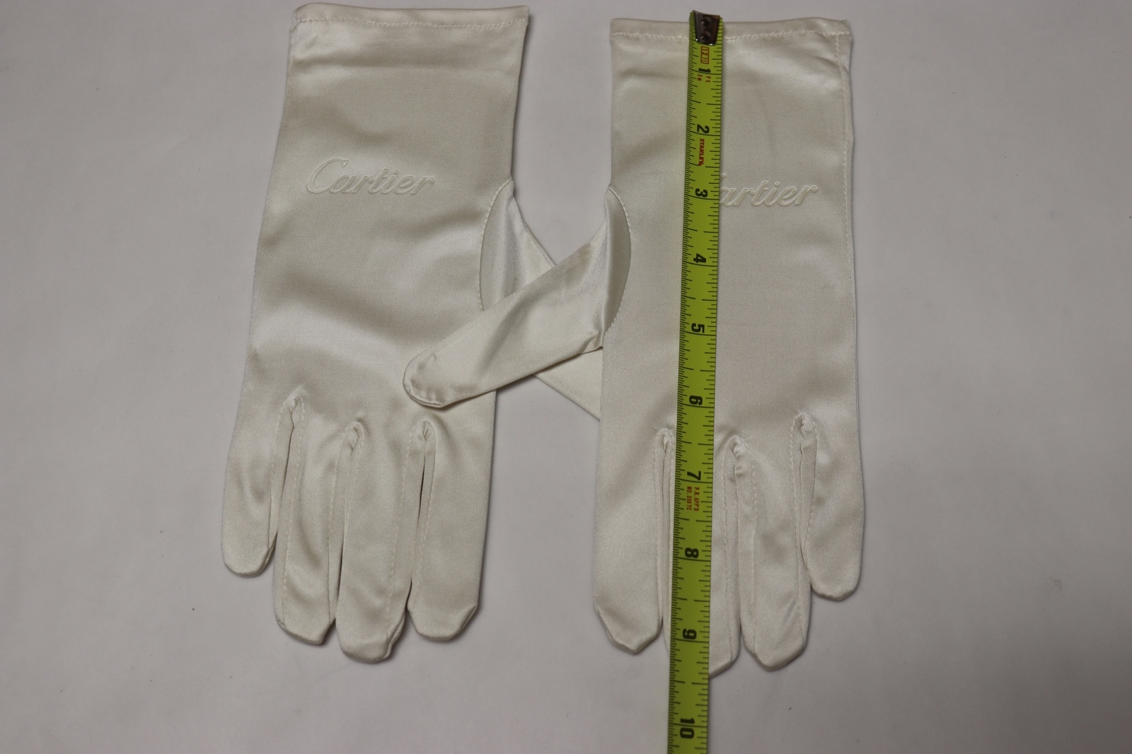 Cartier White Jewelry Watch Handling Microfiber Inspection Gloves Pair – Small