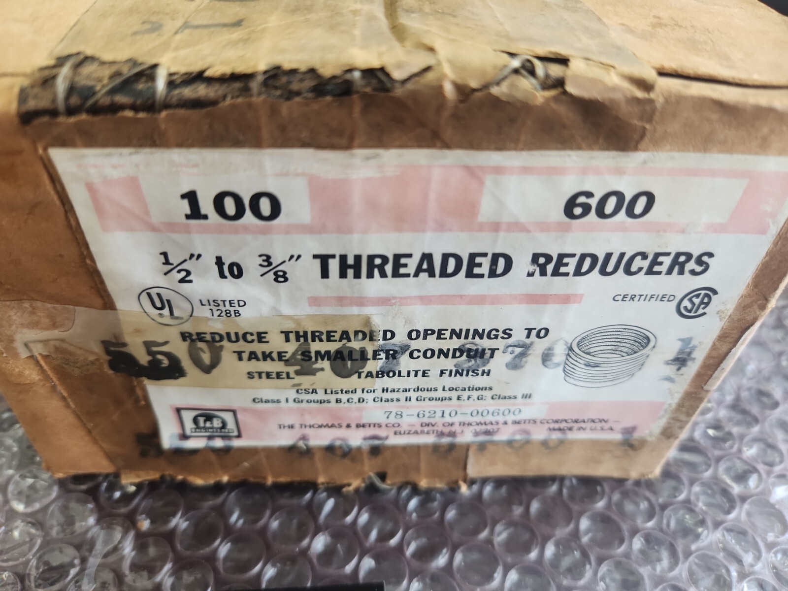 ?️ *OLD STOCK* BOX OF 100 T&B 600 1/2″ to 3/8″ Threaded Reducers ⚡️?? SHIP