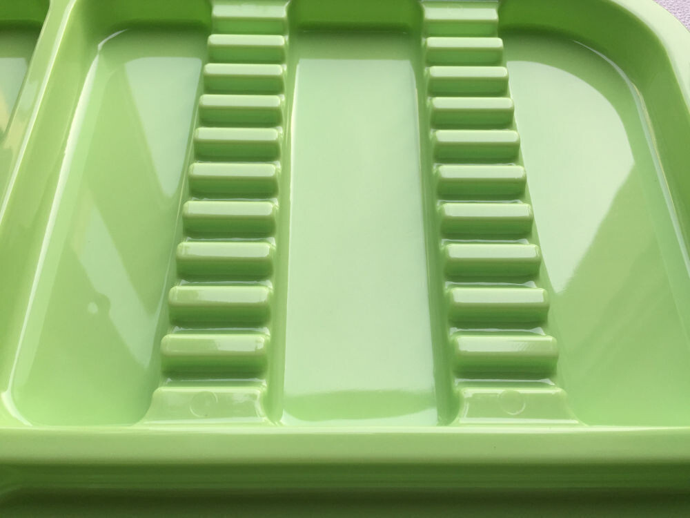 Dental Autoclavable 135ºC Plastic Trays Standard Divided Container Instruments