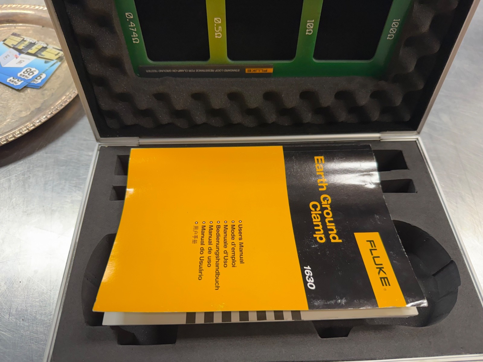 Fluke 1630 Earth Ground Clamp with Carry Case, Manual and Loop Resistence Card