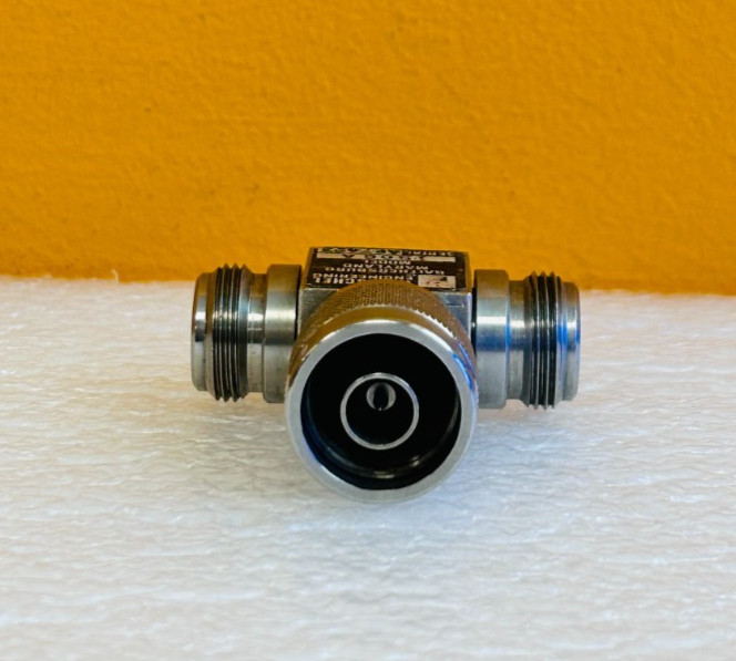 Weinschel 1506A DC to 18 GHz, 1 W, Type N (M-F-F) 2-Way Power Divider. Tested!