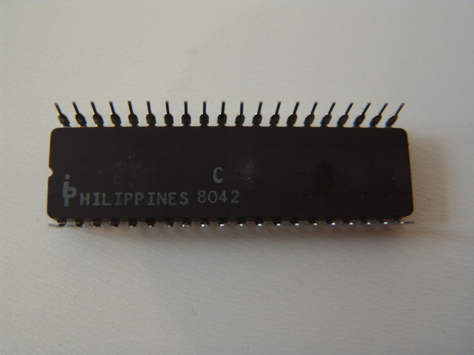 Intel D4289 Inmtegrated Circuit Philippines D/C 8042 NEW OLD STOCK