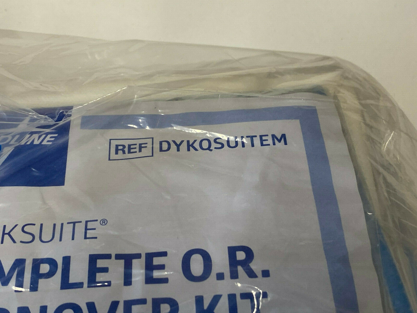 N19: Medline Quicksuite Complete O.R.Turnover Kit Microfiber DYKQSUITEM