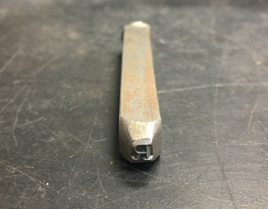 Printing Letterpress Printer Block Lead Letter R SIZE 1/8″, USA Hoggson Brand