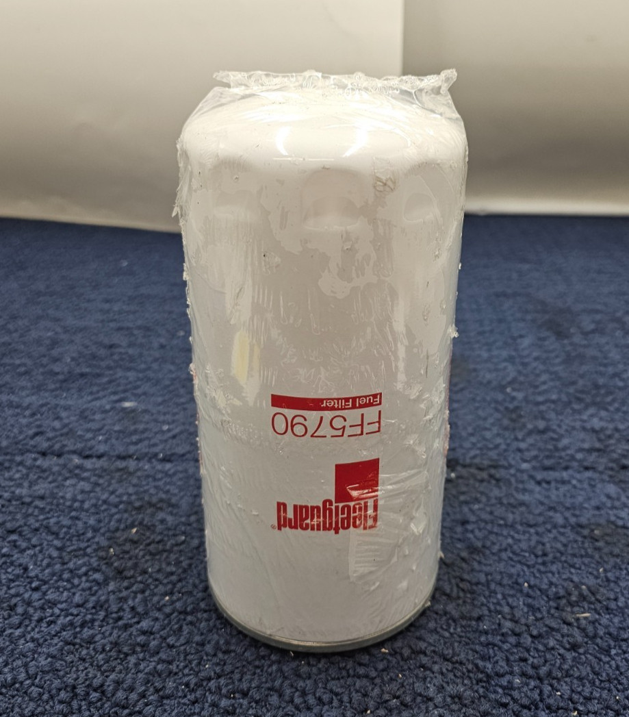 Fleetguard FF5790 Fuel Filter, Spin-On for 2003-2006 CASE IH MXU 6.7