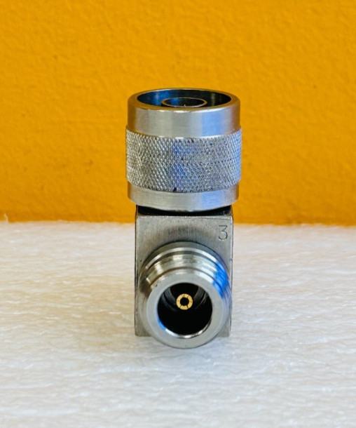 Weinschel 1506A DC to 18 GHz, 1 W, Type N (M-F-F) 2-Way Power Divider. Tested!