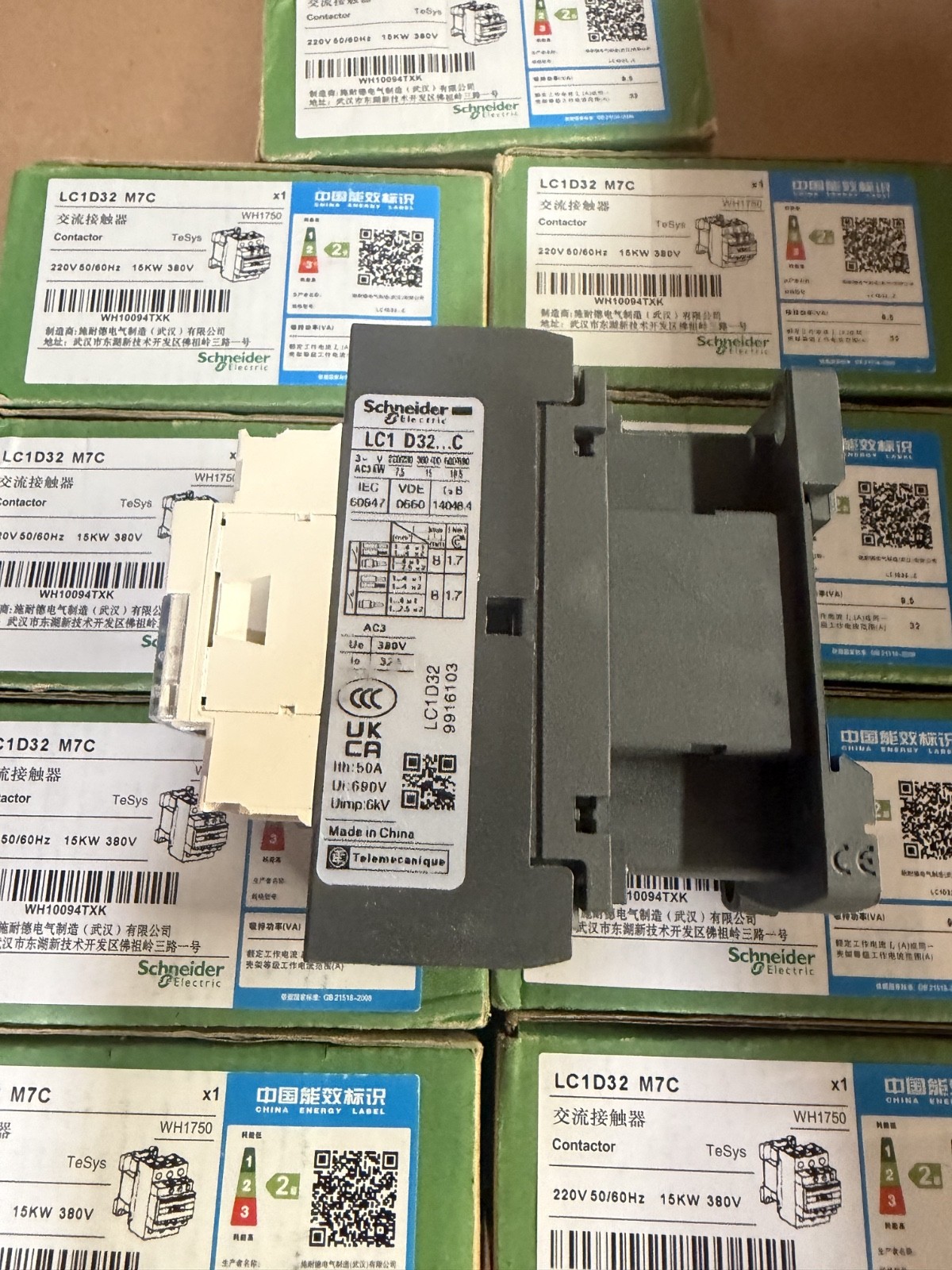 Schneider Electric TeSys D LC1D32M7C AC Contactor 32A 220V 50/60Hz 15kW