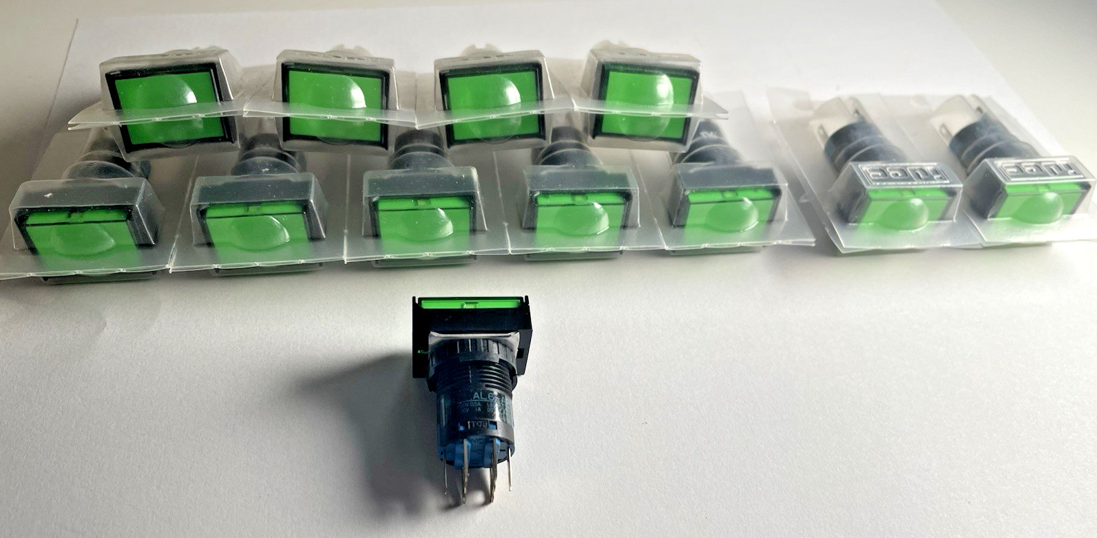?? HUGE Lot 76x IDEC Push Button Switches AL6-M AL6-AP Multicolor + Manual NOS