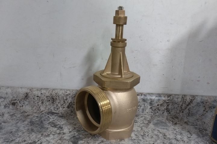 Dixon WHYD4045F 4 x 4-1/2 In Size 300 PSI Wharf Hydrant Valve