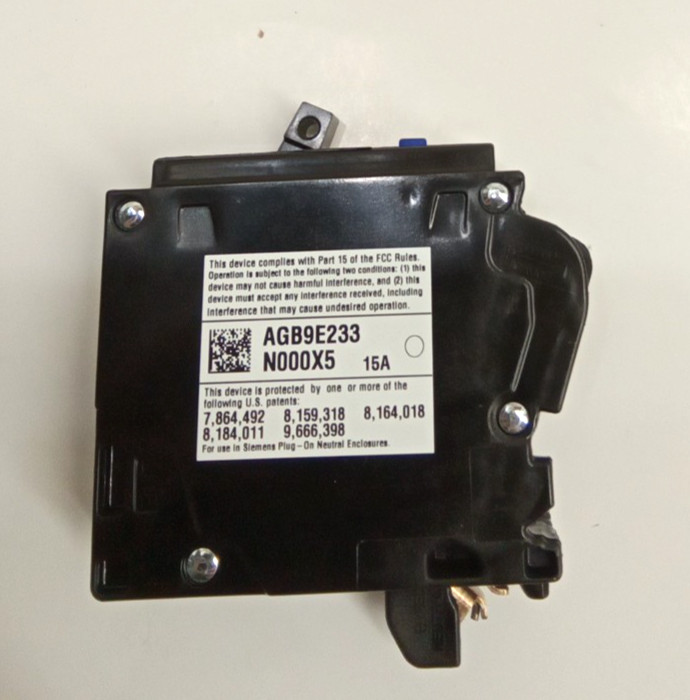 Siemens QA115AFCN Circuit Breaker AFCI 15A 1-Pole 10kA @ 120VAC Plug On Neutral