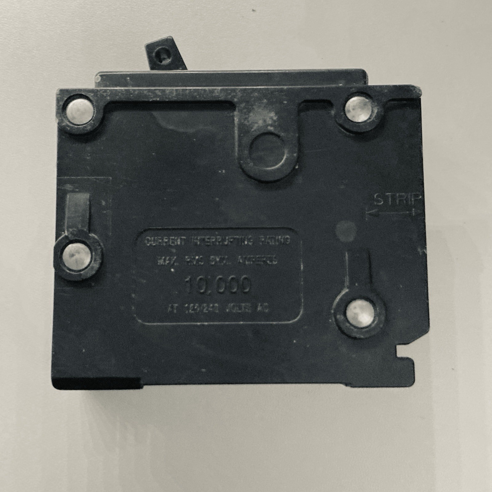 Eaton BR130 30 Amp Single Pole Thermal Magnetic Circuit Breaker NOS