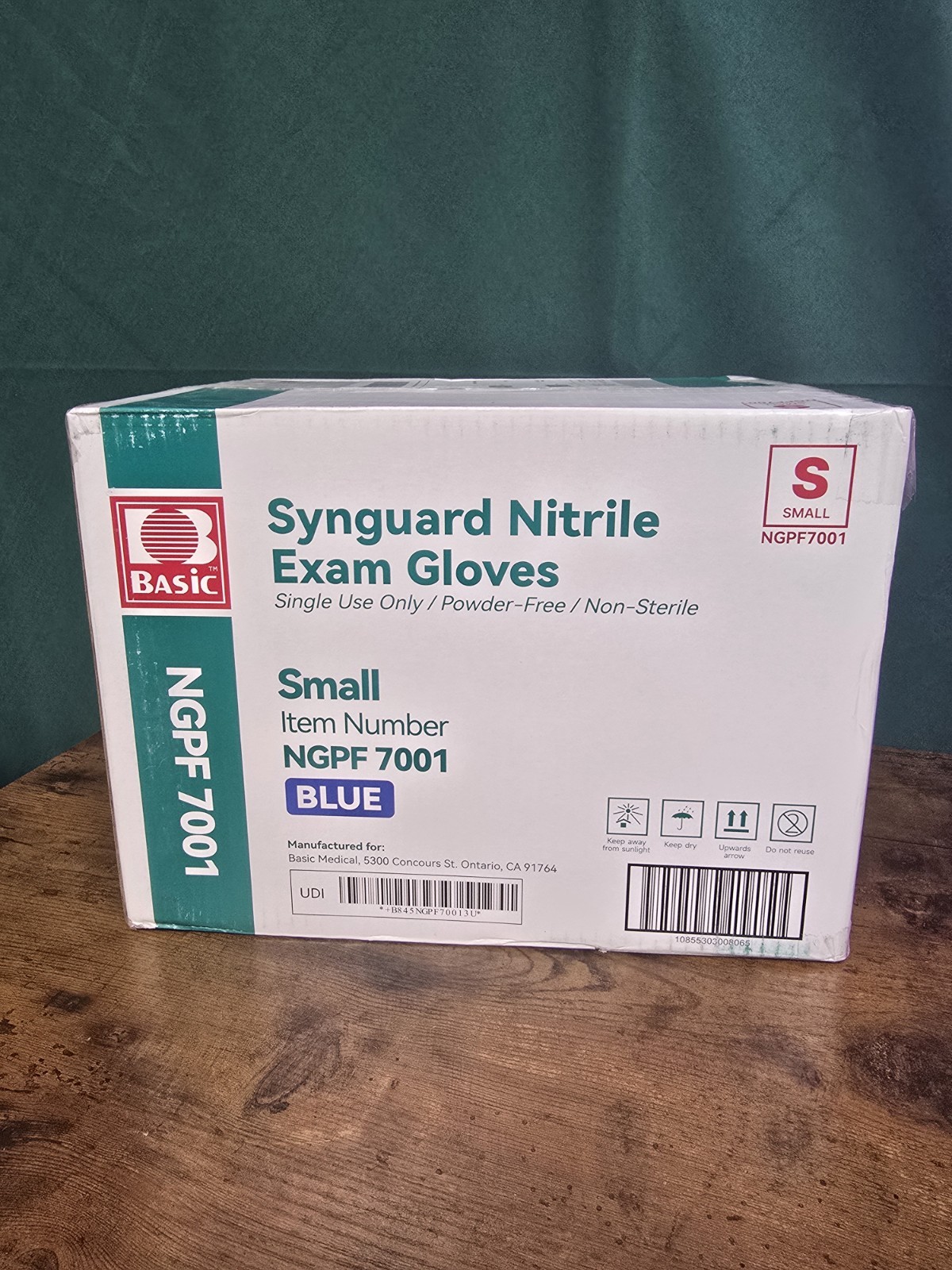Size Small Synguard Nitrile Exam Gloves NGPF-7001 Case of 10 Boxes 1000-Piece