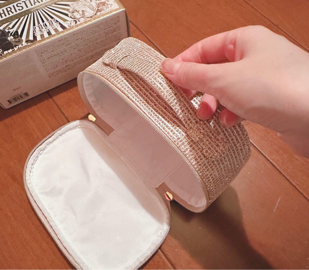 Christian Dior 2025 limited pouch bag Holiday Cosmetic Bag Gold
