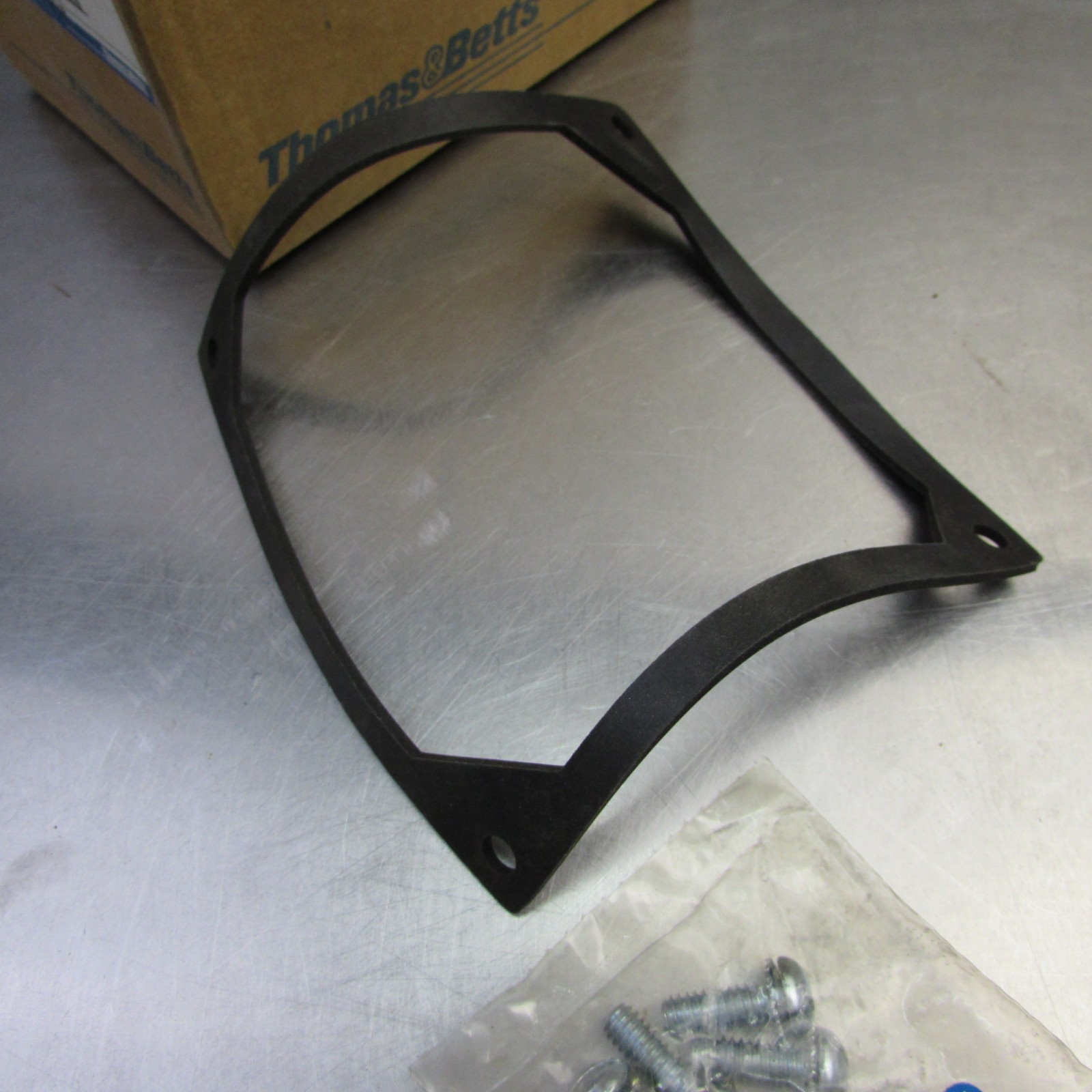 T&B Russellstoll JAA10-45 J-Line 45 Degree Vertical Angle Assy 100A 480/600VAC
