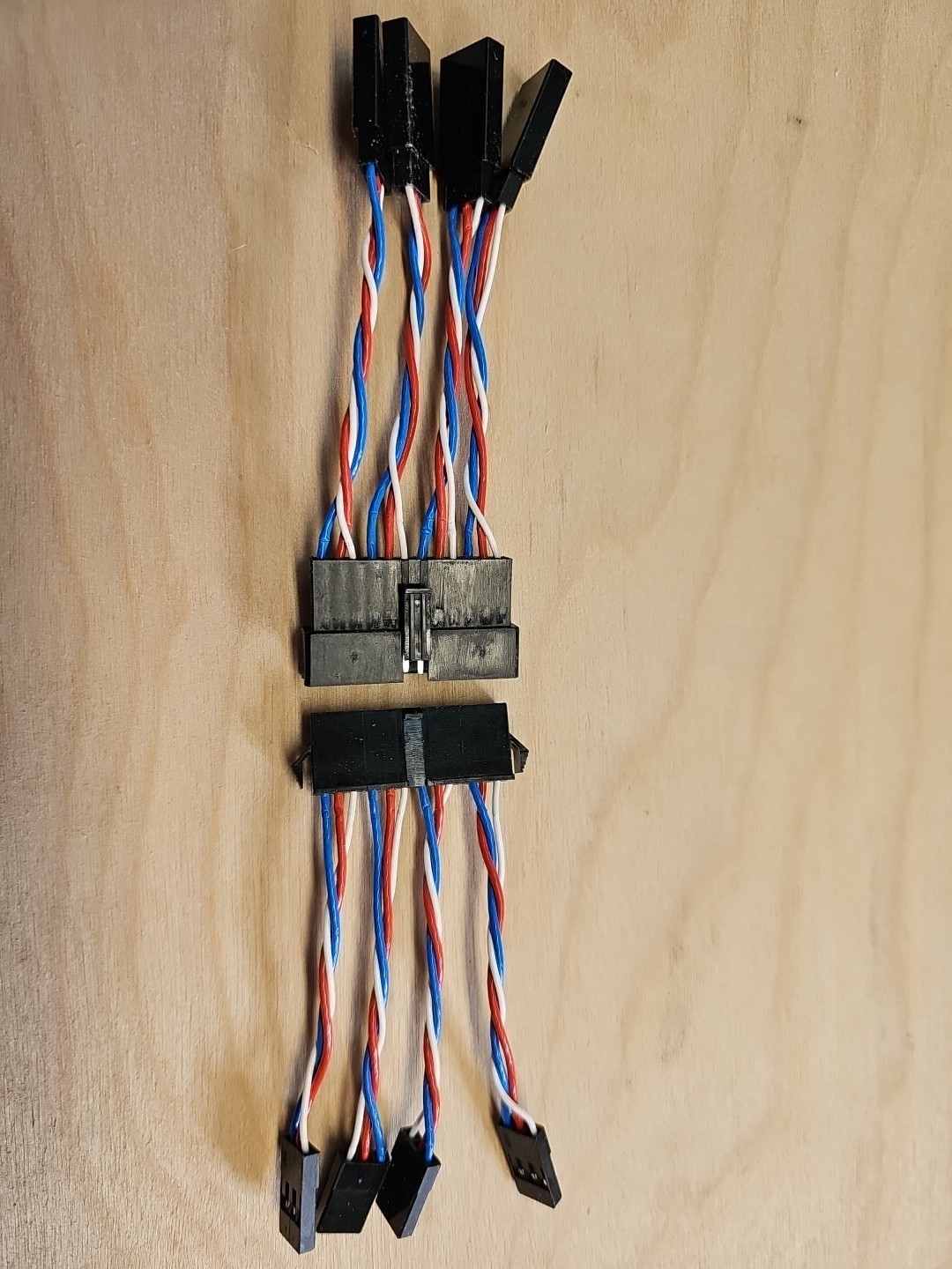 4 In 1 Multi Multiple Servo Connector One Click Locking Quick Wing Connection