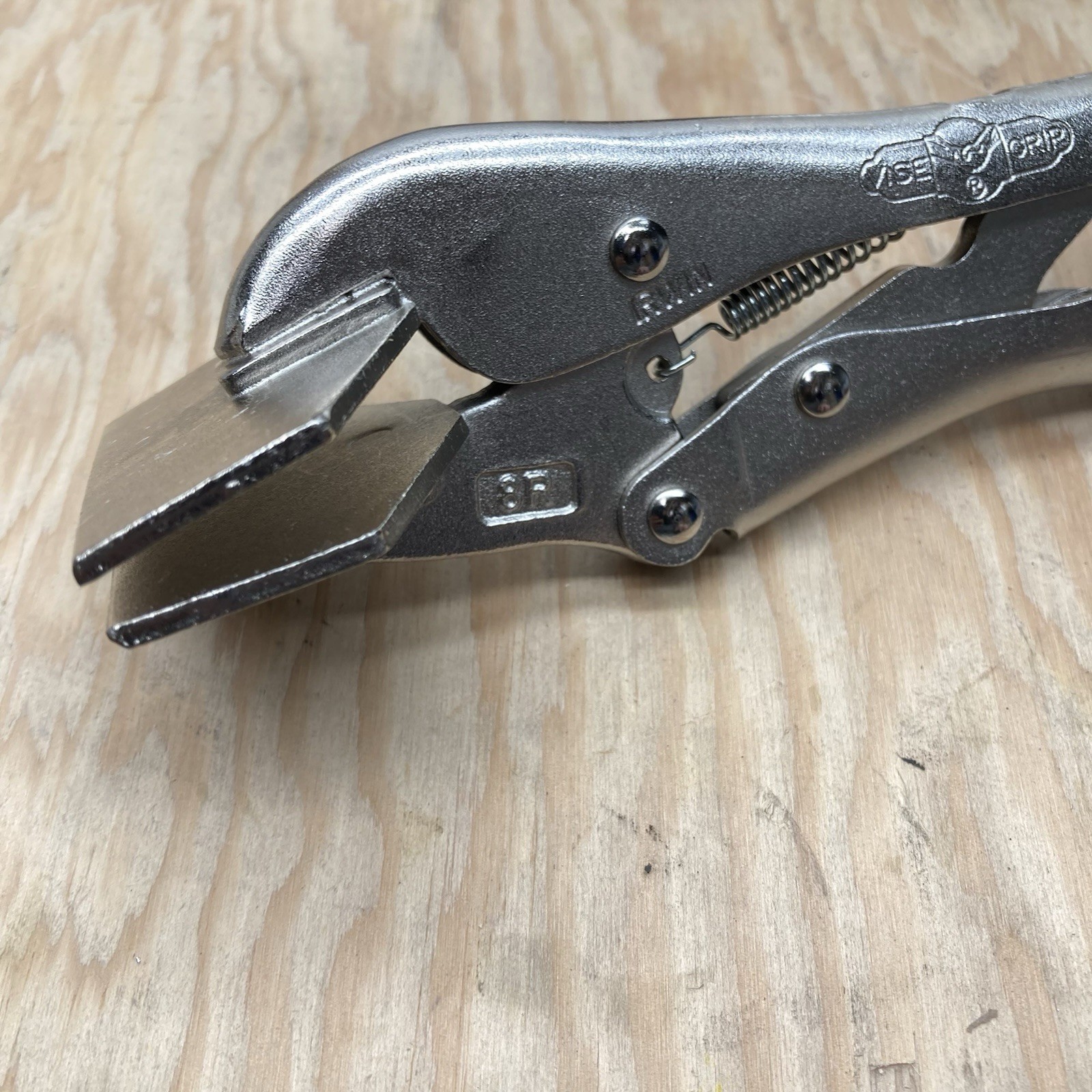 [5 Pack] Irwin 8″ Vise-Grip Locking Sheet Metal Clamp 8R – 1-3/4″ Depth