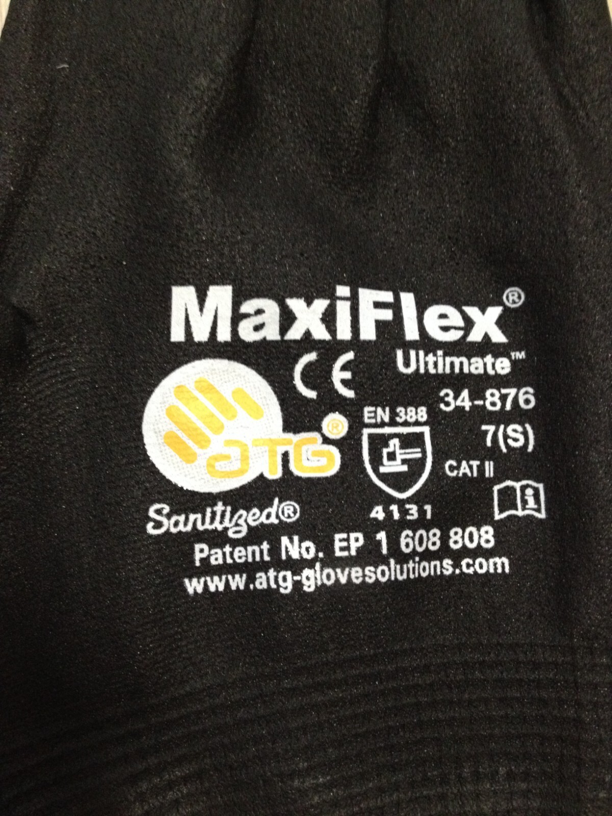 ATG MaxiFlex Ultimate 34-876 Seamless Knit Nitrile Coated Gloves 2 Pairs Small