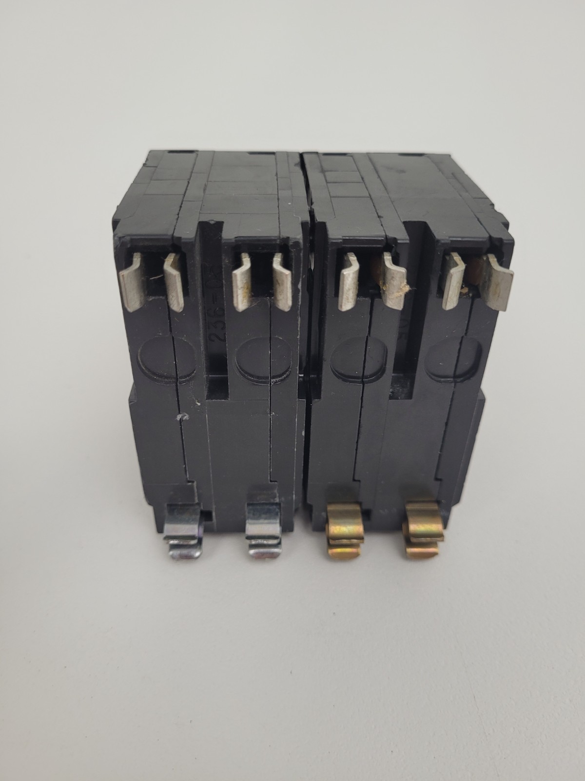Lot of 2 – QO260 Square D 60 Amp Circuit Breaker – Next Day Option