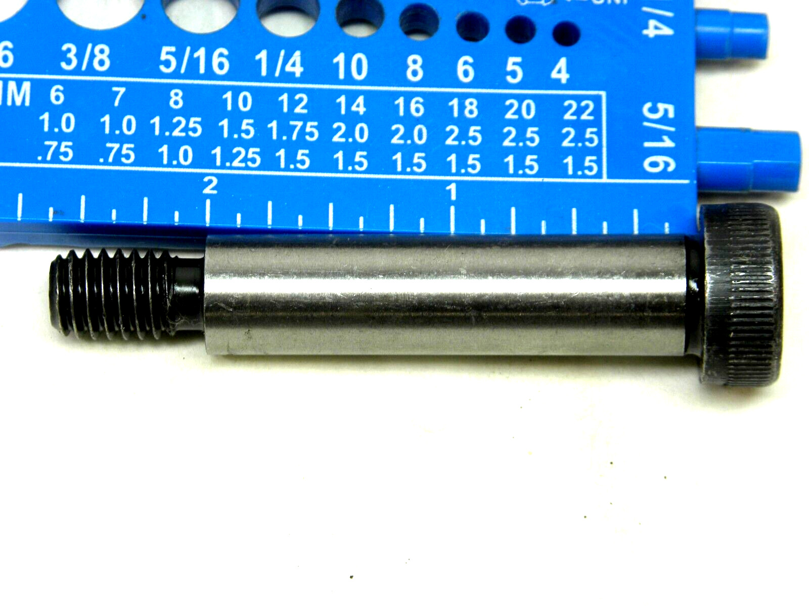 (TWO) 1/2 x 2″ L SHOULDER BOLT 3/8-16 THREAD 3/4″ HEAD HR